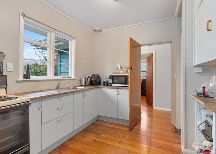  at 15 Edward Street, Pahiatua