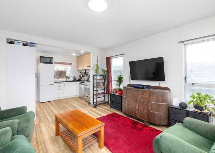  at 6/8 Lane Street, Woolston, Christchurch City, Canterbury