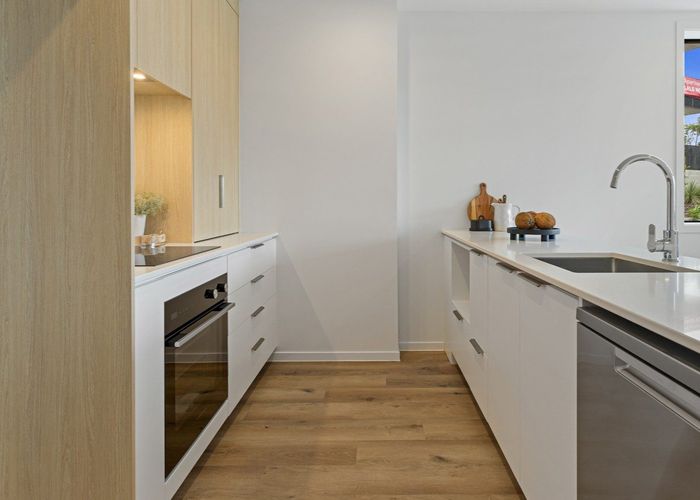  at 6 Rauroa Lane, Hobsonville, Waitakere City, Auckland