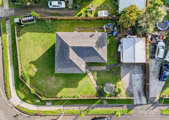  at 2 Foxlaw Street, Randwick Park, Auckland