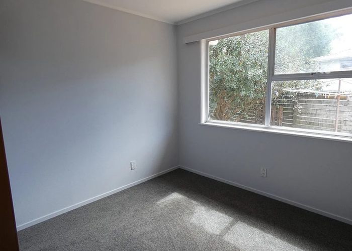  at 15 Normanton Rd, Glenfield, North Shore City, Auckland