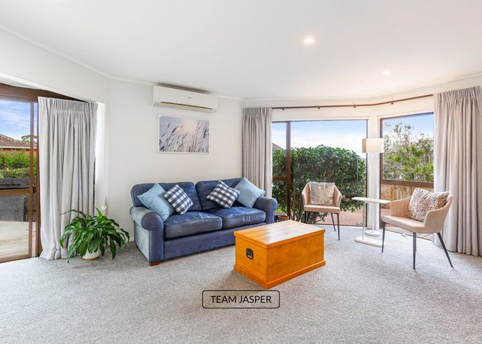  at 2/190 Norman Lesser Drive, Saint Johns, Auckland City, Auckland