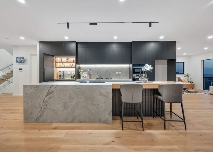  at 9 Michael Richard Place, East Tamaki Heights, Auckland