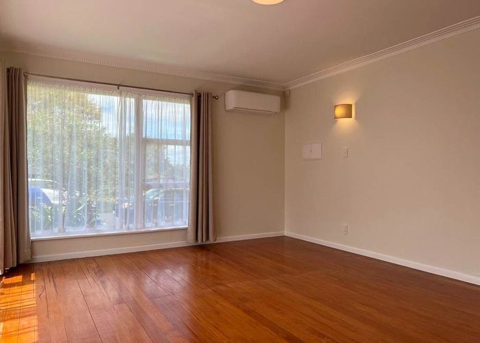  at 1/39 Thatcher Street, Mission Bay, Auckland City, Auckland