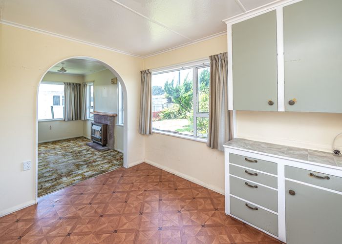  at 35 Polson Street, Castlecliff, Whanganui