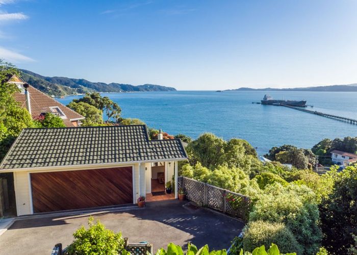  at 18 Howard Road, Point Howard, Lower Hutt