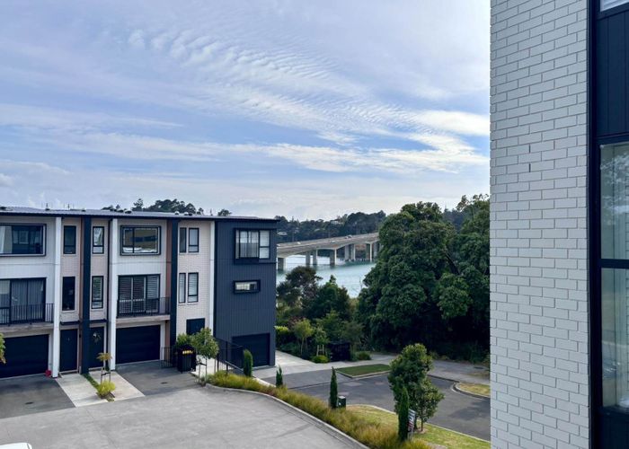  at 17/194 Buckley Avenue, Hobsonville, Waitakere City, Auckland