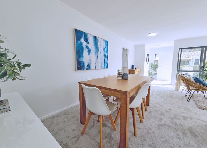  at 1/22 Selwyn Crescent, Forrest Hill, Auckland