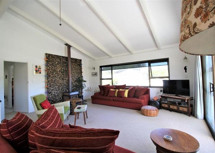  at 49 Fishermans Bend, Whiritoa, Waihi