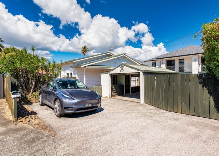  at 6 Meadow Street, Mount Wellington, Auckland City, Auckland