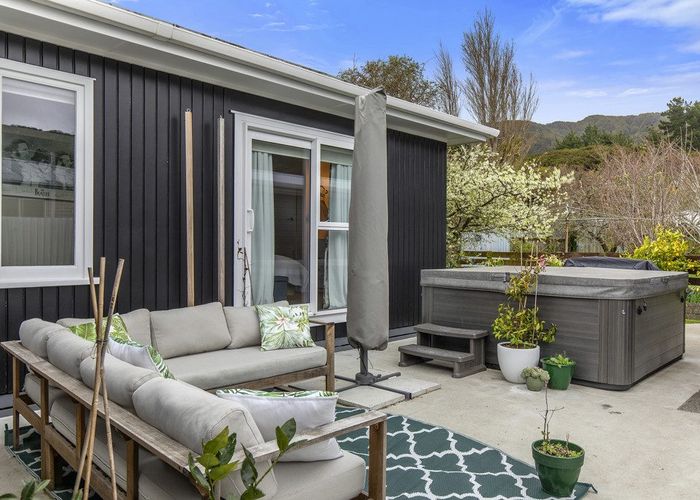  at 185 Wainuiomata Road, Wainuiomata, Lower Hutt, Wellington