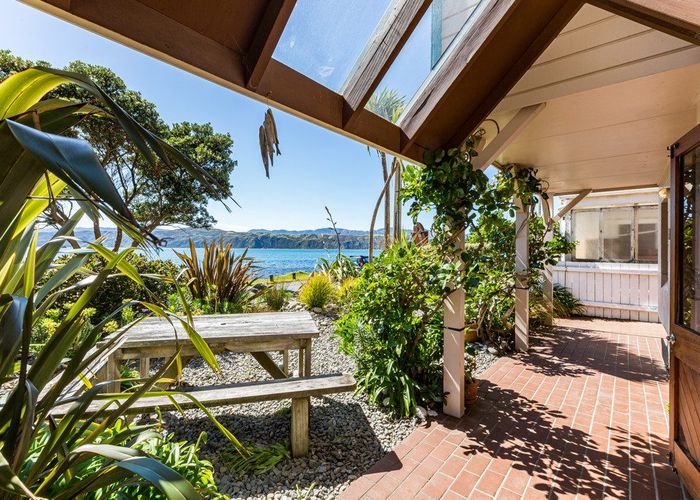  at 146 Breaker Bay Rd, Breaker Bay, Wellington, Wellington