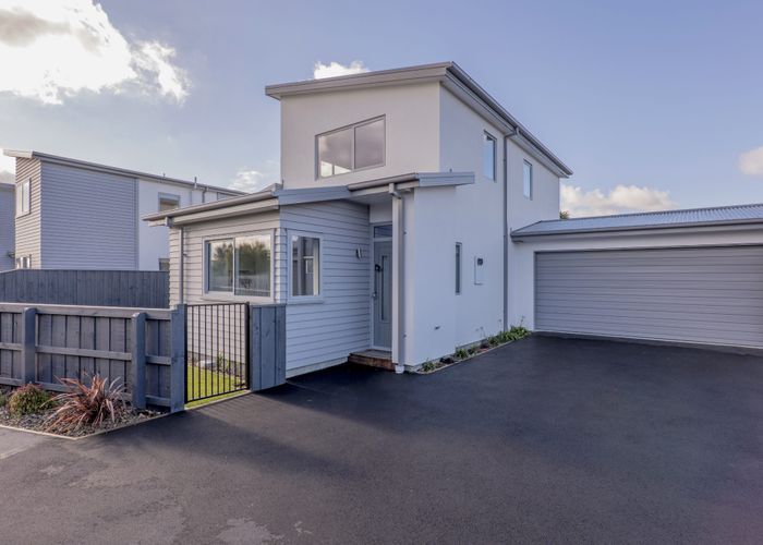  at 27 Kakapo Lane, Redwood, Christchurch City, Canterbury