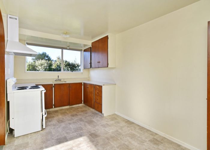  at 2/42 Marlene Street, Casebrook, Christchurch