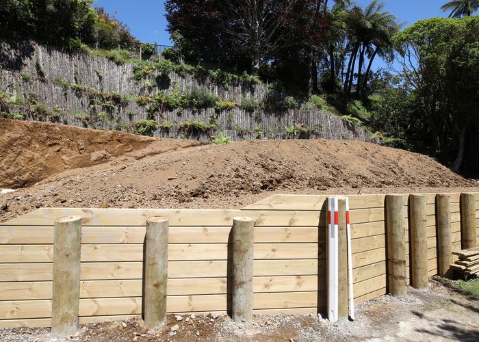 at 6B Lindaver Grove, Merrilands, New Plymouth
