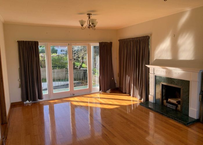  at 33 Herd Road, Hillsborough, Auckland City, Auckland