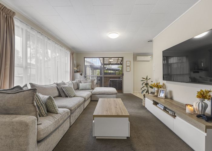  at 12 Aspiring Avenue, Clover Park, Manukau City, Auckland