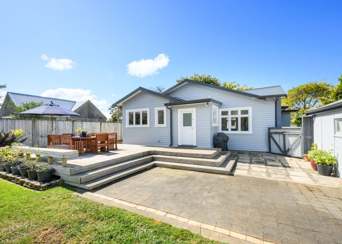  at 10 Kingswood Street, Takaro, Palmerston North