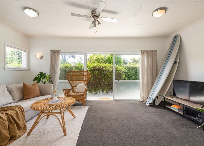 at 33 Charlesworth Street, Woolston, Christchurch