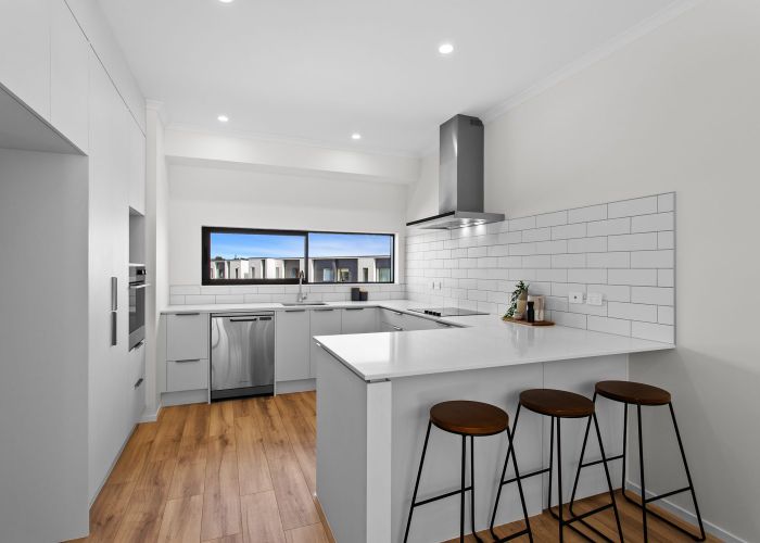  at 15 Roundel Crescent, Whenuapai, Auckland