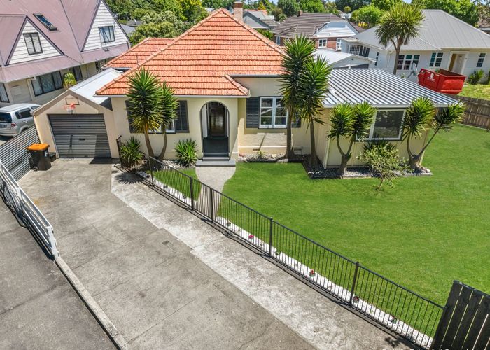  at 7a Nathan Place, West End, Palmerston North, Manawatu / Whanganui