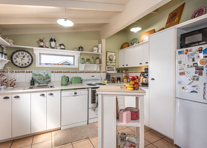  at 2/42 Harker Street, Spreydon, Christchurch City, Canterbury