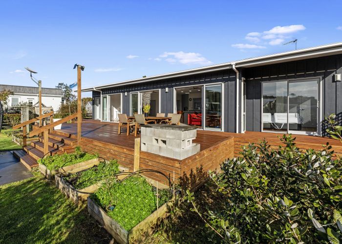  at 962 Kahikatea Flat Road, Kaukapakapa