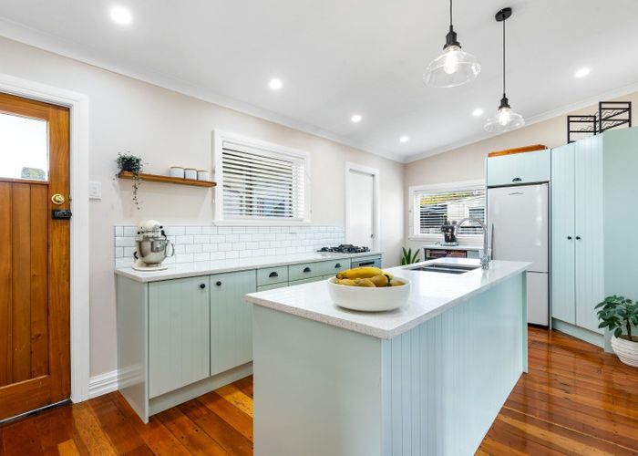  at 706 Seddon Street, Raureka, Hastings, Hawke's Bay