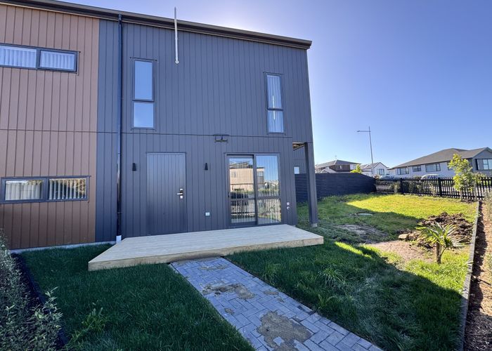  at 2 Hanikura Street, Long Bay, North Shore City, Auckland