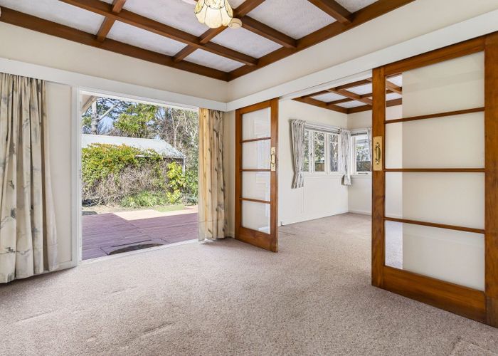 at 60 Walker Road, Point Chevalier, Auckland