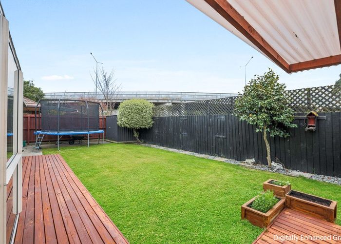 at 3 Farquhars Road, Redwood, Christchurch