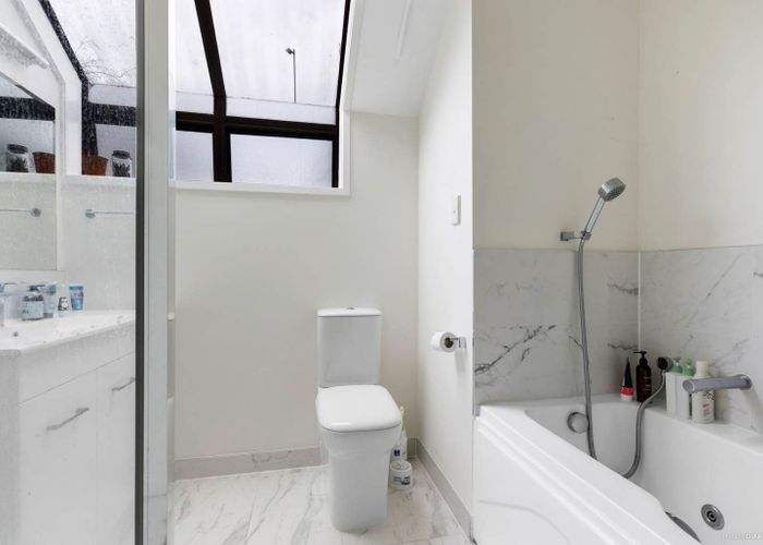  at 19 Dunkirk Road, Panmure, Auckland City, Auckland