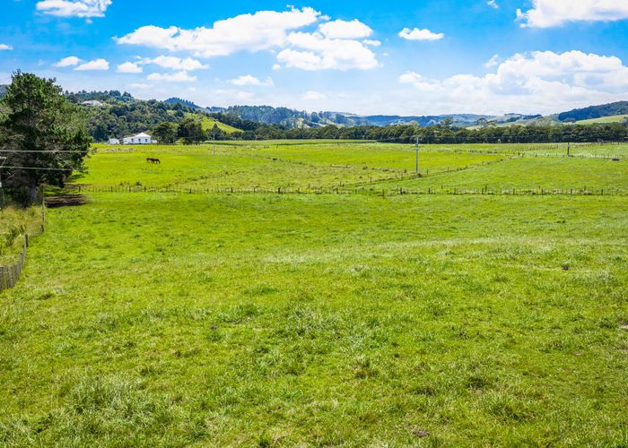  at 371 West Coast Road, Makarau, Rodney, Auckland