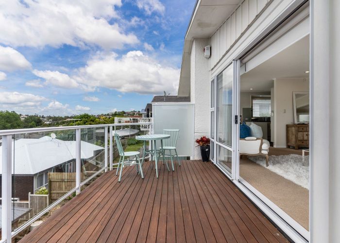  at 1/7 Colmar Road, Mellons Bay, Manukau City, Auckland