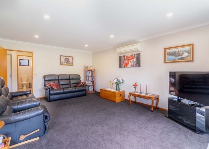  at 76 Windsor Street, Windsor, Invercargill
