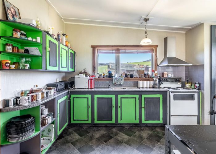  at 134 Mokomoko Road, Omaui