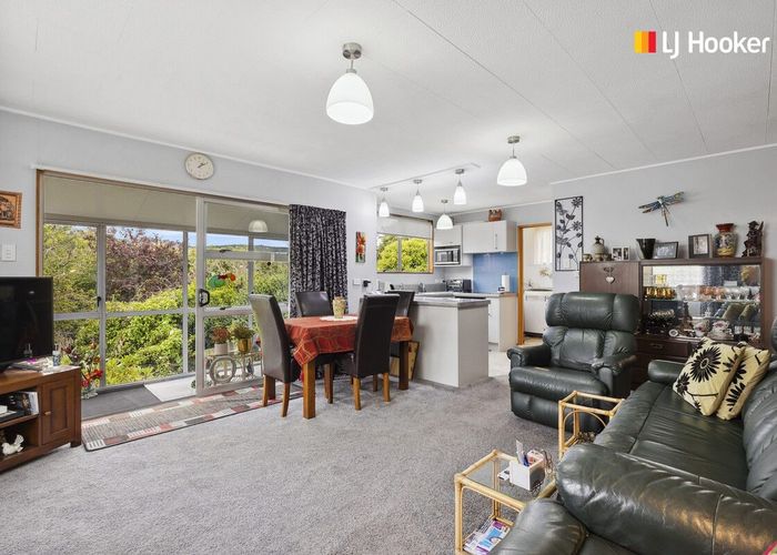  at 2D Rennie Street, Green Island, Dunedin