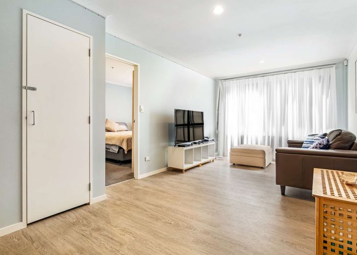  at 517/176C BROADWAY, Newmarket, Auckland City, Auckland