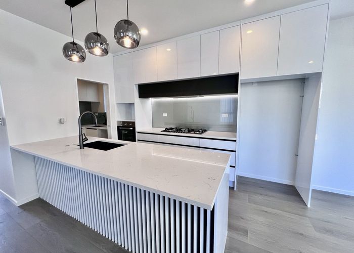  at 20 Clovelly Road, Bucklands Beach, Auckland