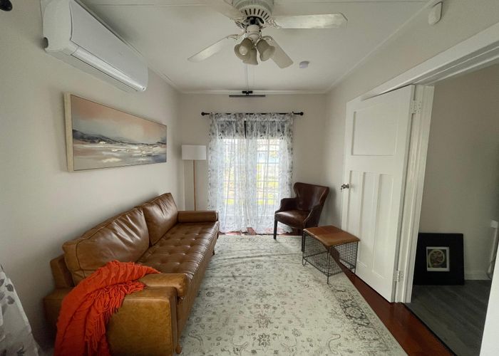  at 8 Killarney Street, Hamilton Lake, Hamilton, Waikato