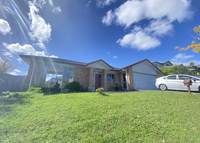  at 29  Toledo Avenue, Henderson, Waitakere City, Auckland