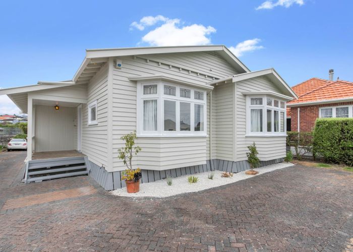  at 1/14 Somerset Road, Mount Roskill, Auckland