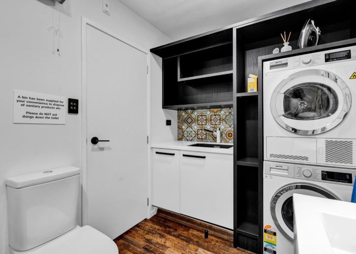  at 1/367 Devon Street East, Strandon, New Plymouth, Taranaki
