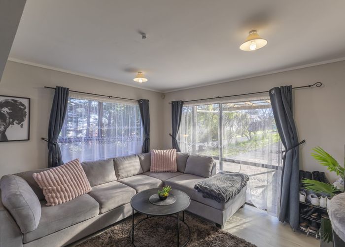  at 23B Flaunty Place, West Harbour, Waitakere City, Auckland
