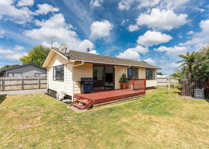  at 2/19 Arthur Crescent, Hilltop, Taupō
