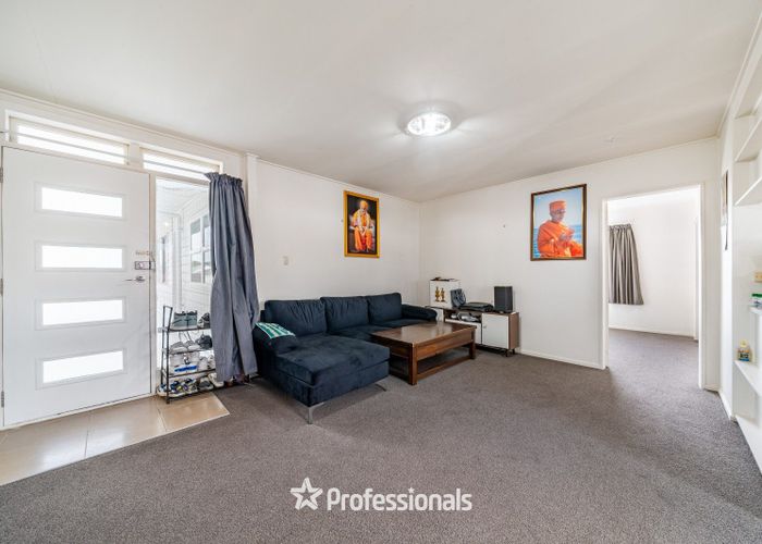  at 121-123J Bell Road, Waiwhetu, Lower Hutt, Wellington