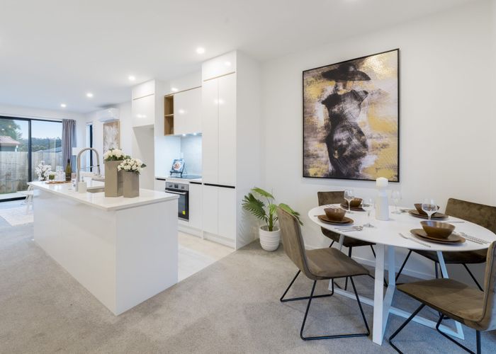 at 4/535 Swanson Road, Ranui, Waitakere City, Auckland