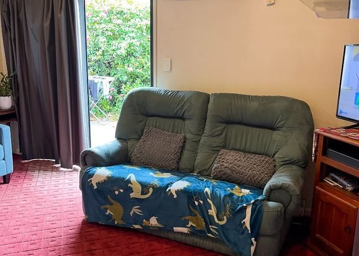  at 65 Cleveland Street, Edgeware, Christchurch