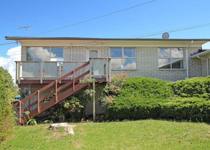 at 1/3 Fifeshire Street, Belmont, North Shore City, Auckland