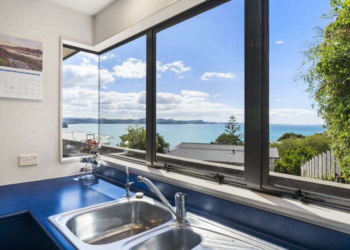  at 42B Duncansby Road, Stanmore Bay, Whangaparaoa